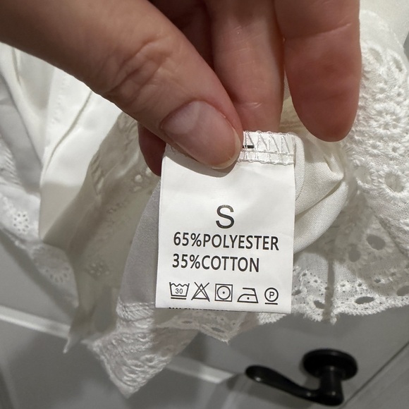 NEW Elegant White Lace Trim Blouse - Picture 3 of 4